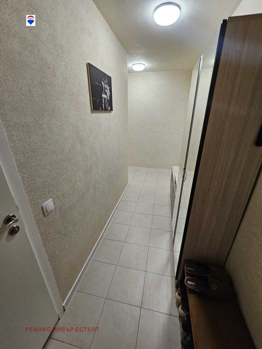 Тристаен апартамент за продажба кв. Родина 1