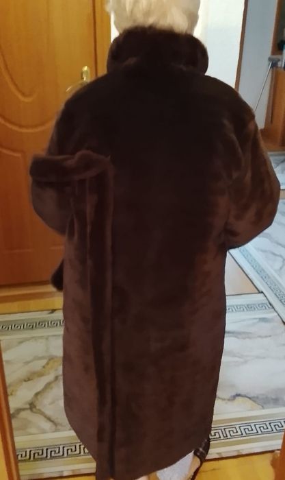 Продам новую шубу