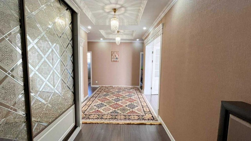 Продается дом в центре города Константин Империя