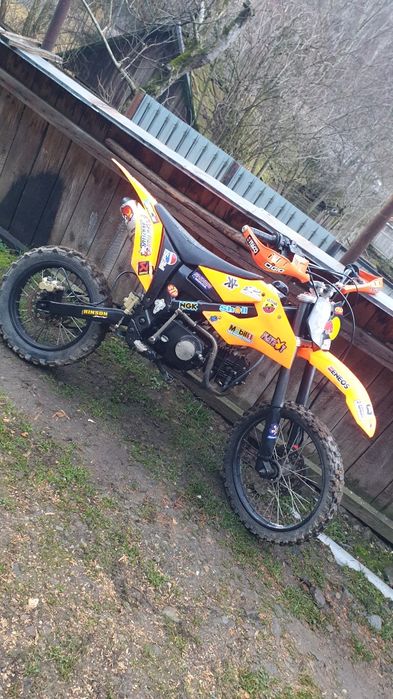 Vand cross 125cc stare perfecta