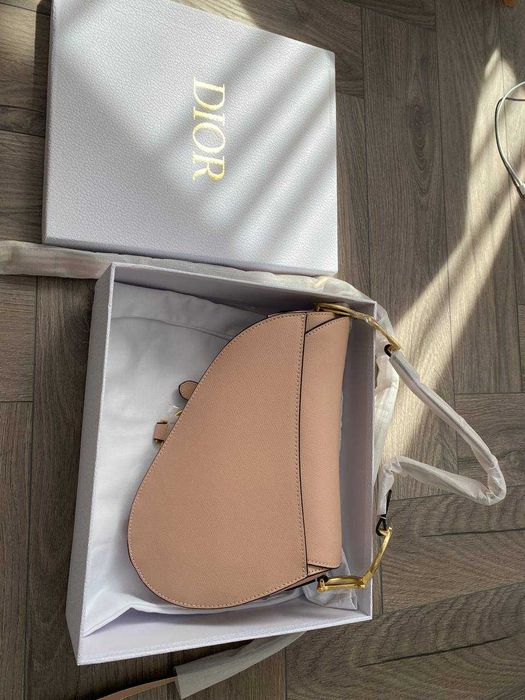 Geanta Dior Saddle Roz din Piele Naturală - nouă, în cutie