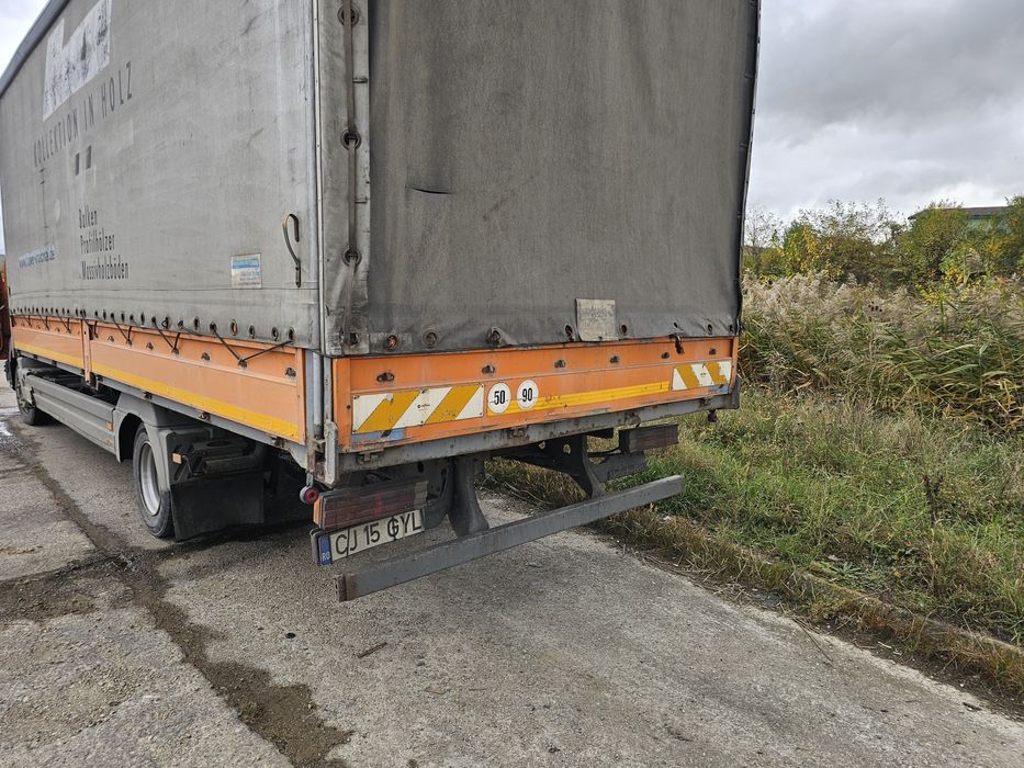 Mercedes atego 818