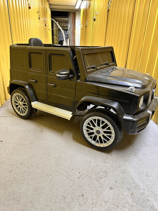 Продам детский электромобиль