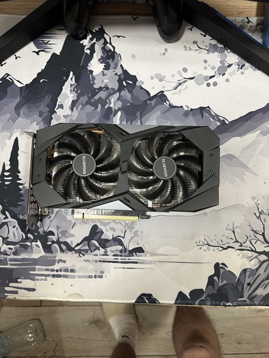 Gigabite RTX 2060 6 gb
