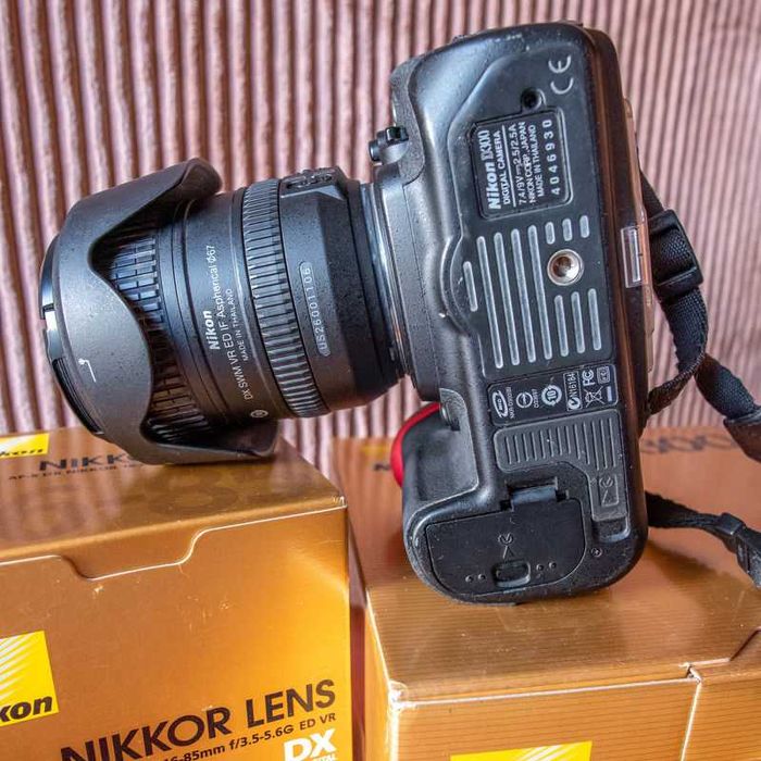 Nikon D300 с DX Nikkor 16-85 f3.5-5.6G VR