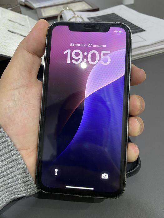 Продам айфон хр, работает идеально