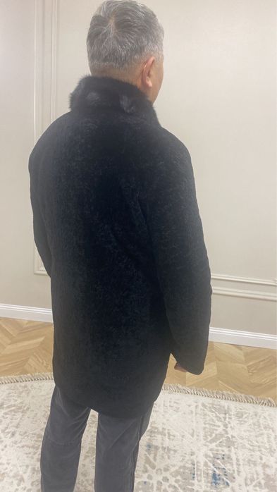 Шуба мужская из каракуля