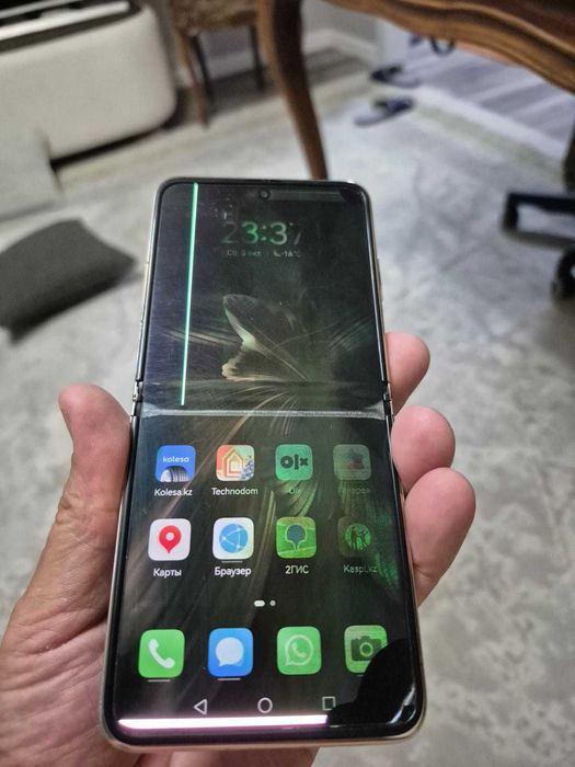 Продам Хуавей P50 pocket 12/512