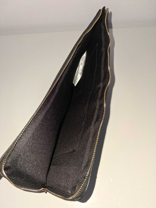 Черна чанта за лаптоп MANGO