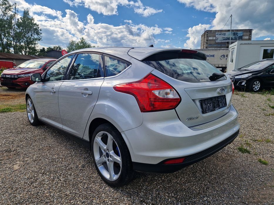 FORD Focus 2012 — imagine 3