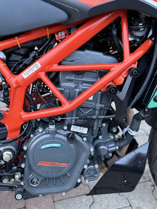Ktm duke 125 2022  Inmatriculat Limited 7200km