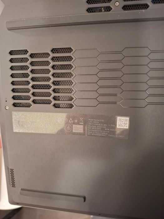 Laptop Lenovo LOQ Amanet BKG