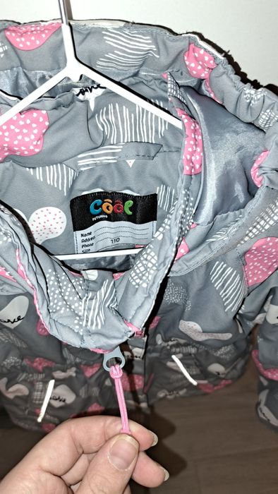 Продам детскую куртку