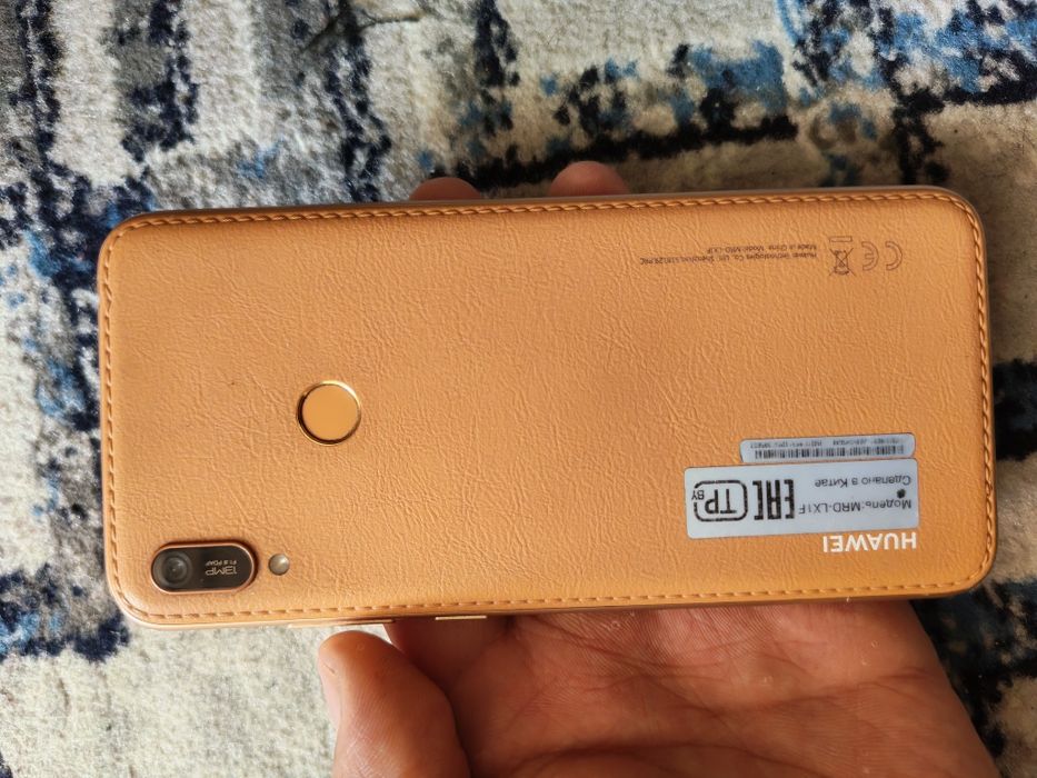 Huawei y6 2019. 2/32Gb