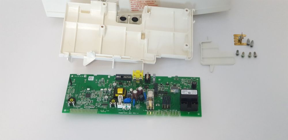 Placa electronica  Centrala Bosch ZW24-2 DH AE23 S5900