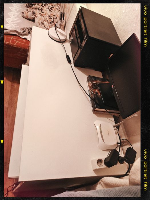 Компьютерный стол