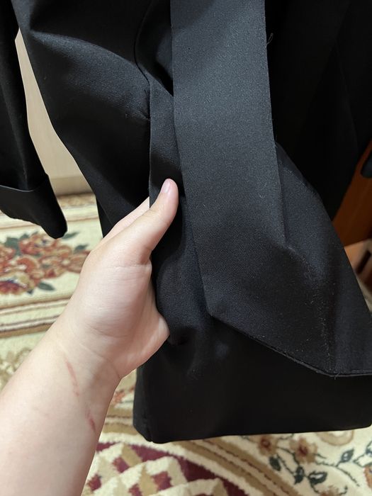 Женские жакеты и пиджаки