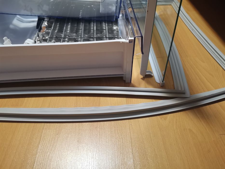 Componente Beko Arctic combina frigorifica