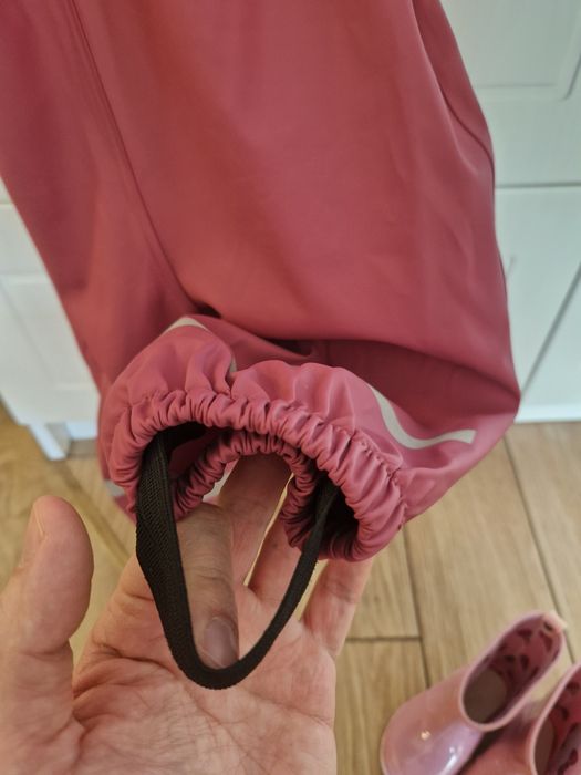 Комплект детски гумиран дъждобран, гащеризон и ботуши - до 2 години