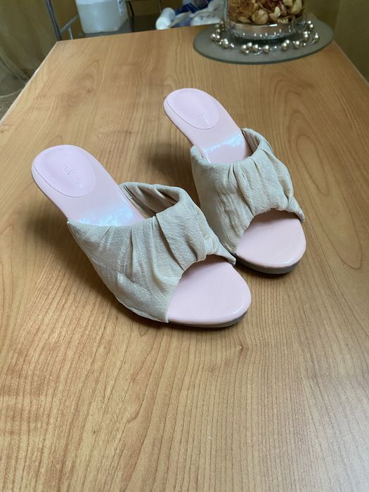 Обувь жен. 37 размер.