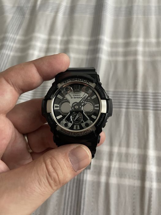 Ceasuri diferite modele