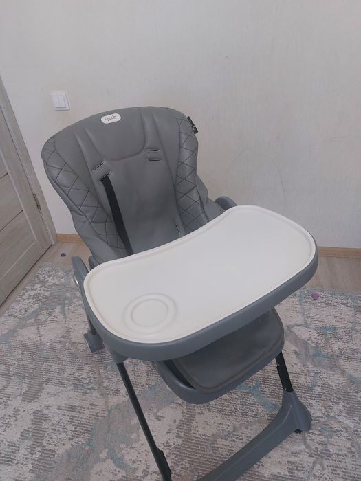 Продам стульчик для кормления