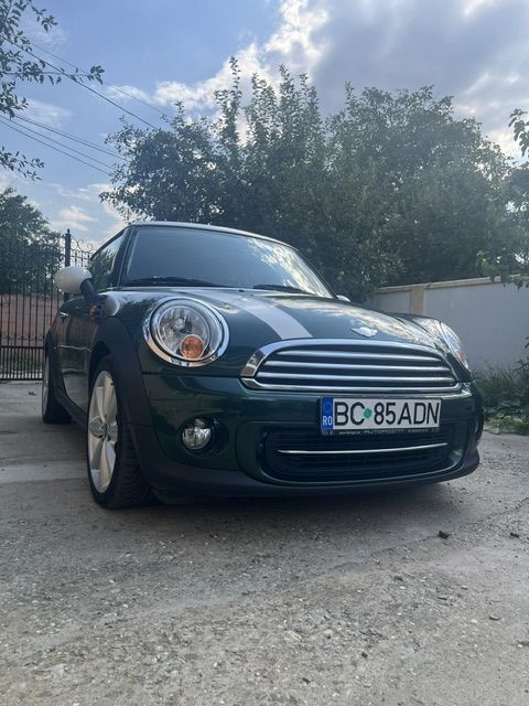 Mini Cooper Mini Cooper 2011, stare foarte bună