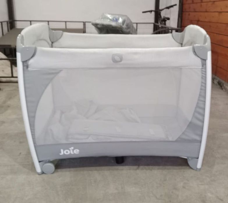 Детский манеж Joie