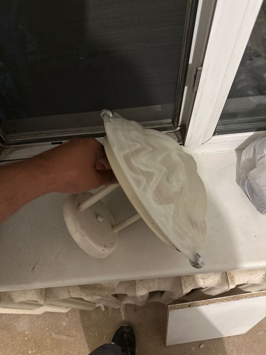 Отдам люстры бесплатно