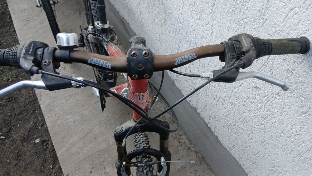 Biciclete de vanzare