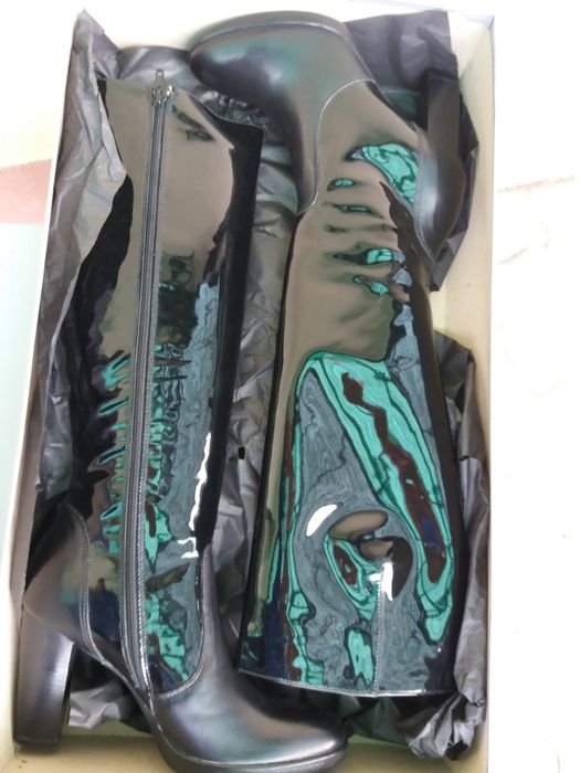 Cizme NOI negre de piele naturala, marimea 37-38