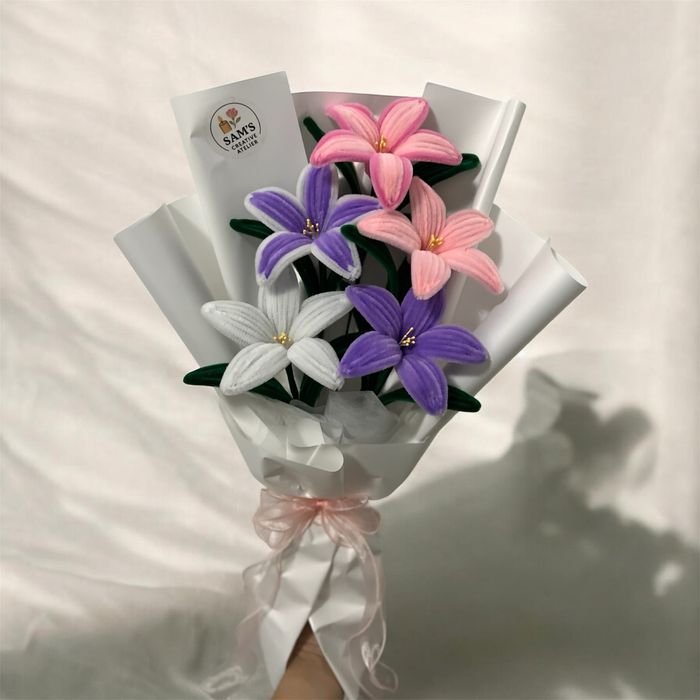 Flori realizate manual