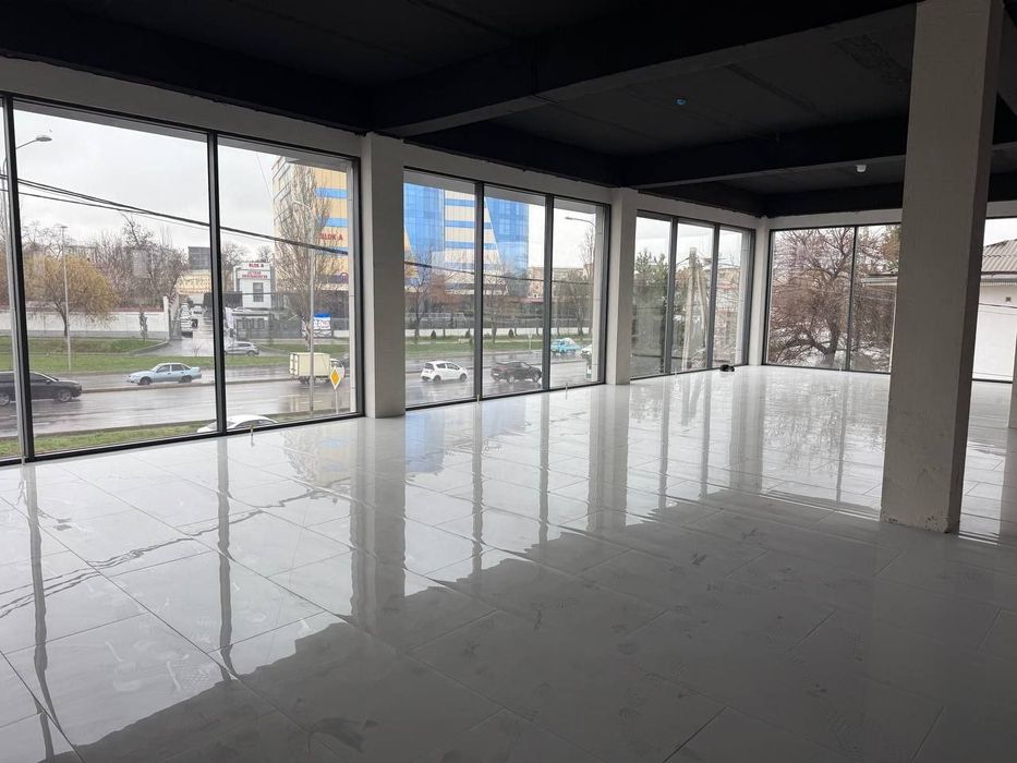 Продаётся сдаются здание под офис на  Себзаре