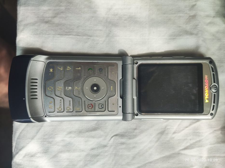 Motorola RAZR V3