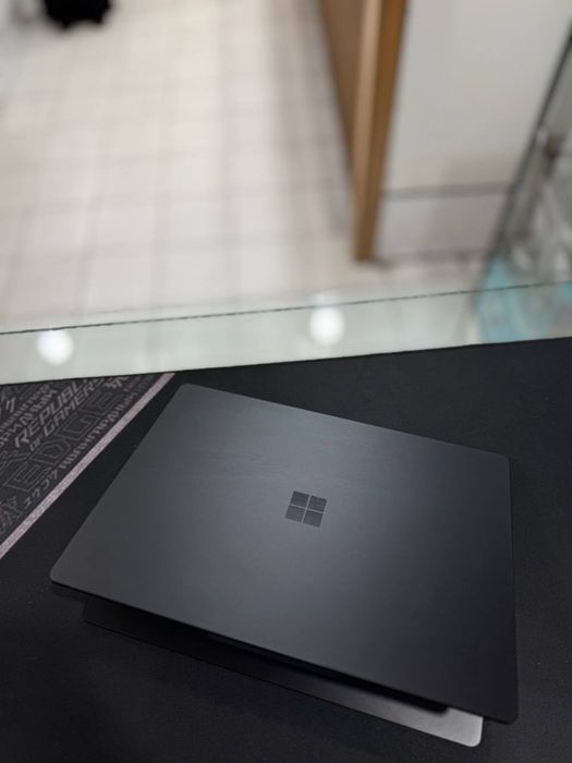 Ноутбук Microsoft Surface Intel Core i5-10 SSD 256GB ОЗу 8Gb 15 2K Tou