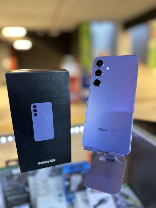 Samsung S24 память 8/256gb