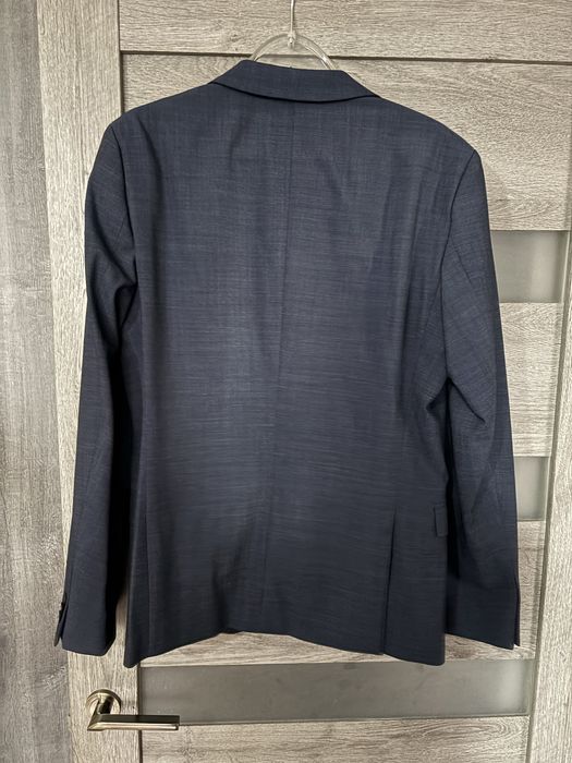 Costum elegant Hugo Boss Bleumarin