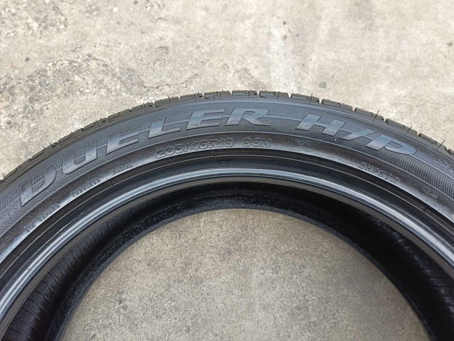 Doua anvelope noi de vara 235 45 19 bridgestone dueler H/P