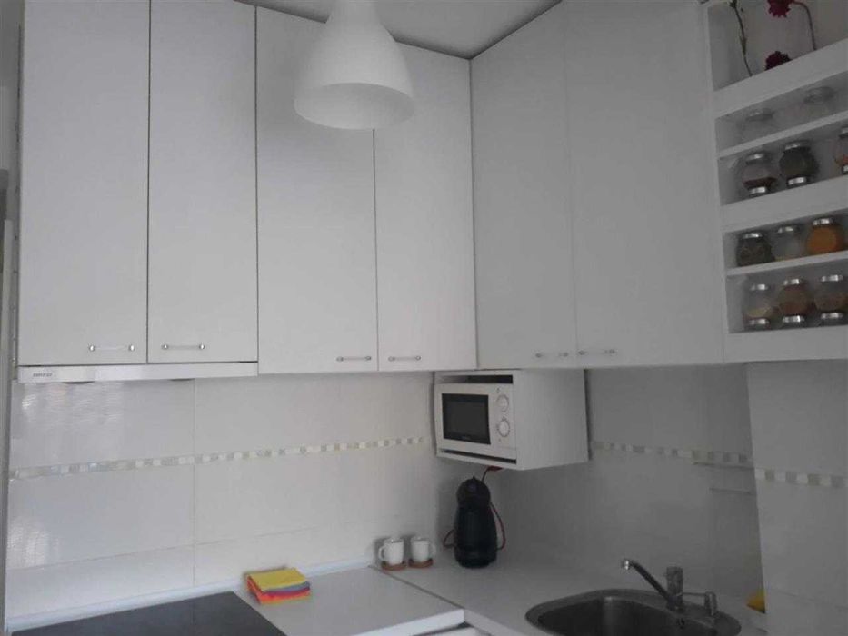 Дава се под наем Двустаен апартамент в Бургас, Възраждане - 53 кв.м за 204 € - Снимка #4