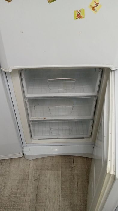 Срочно продам холодильник за 70000