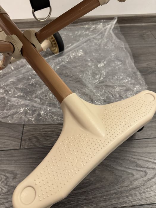 Cărucior Sport portabil pliabil / tip troller pentru copii