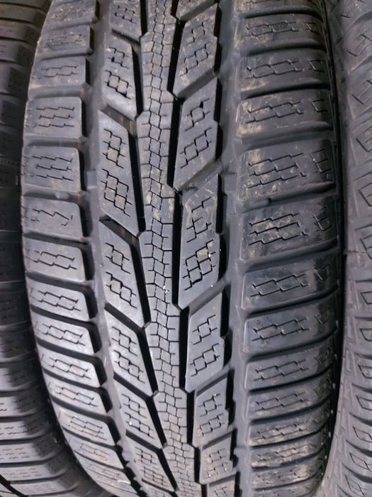 Гуми зимни 205/60R16 Semperit