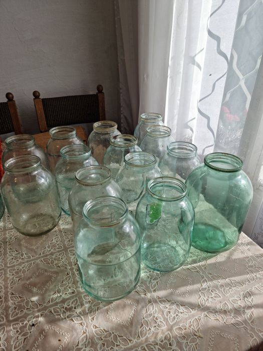 Продам Банки б/у