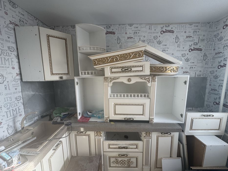 Кухонный гарнитур