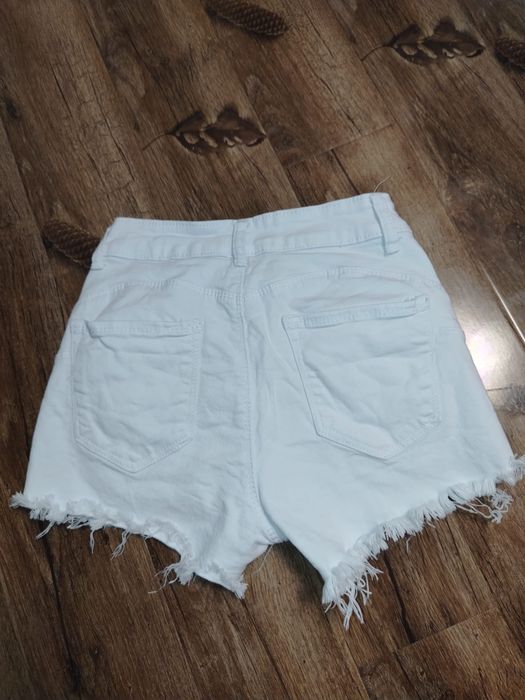 Blugi scurti marime xs /xxs