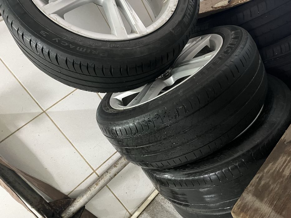 Продам комплект калес