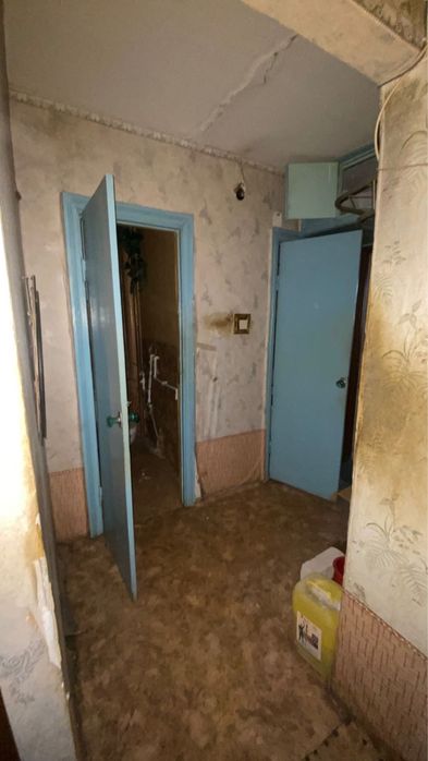 Продам 3 комн квартиру в центре города