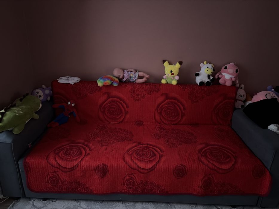 Диван в хорошем состоянии