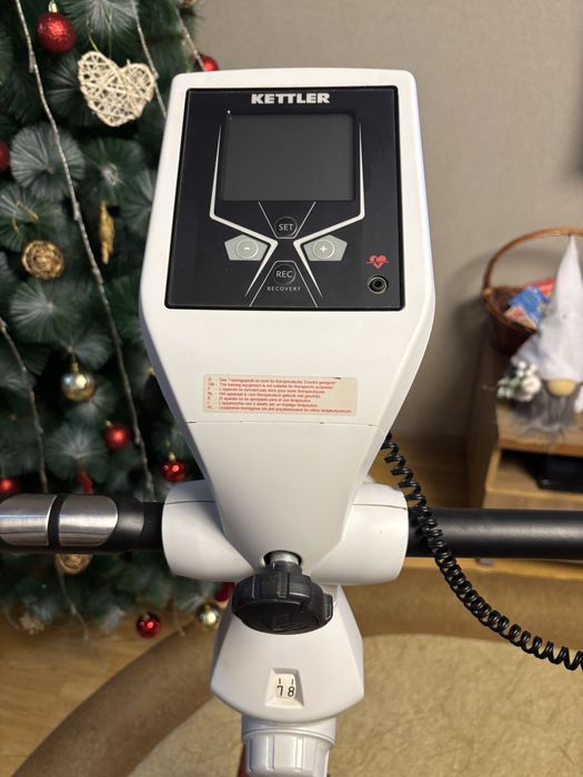 Велотренажер.  Велотренажер