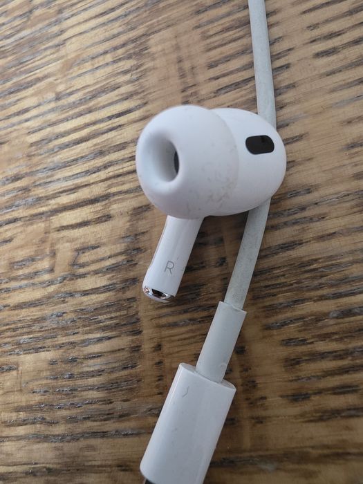 Слушалка безжична.